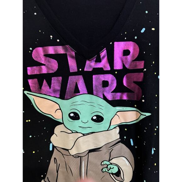 Disney Star Wars Baby Yoda Mandalorian V Neck Galaxy Print Pop Culture Tee LG - Picture 4 of 15